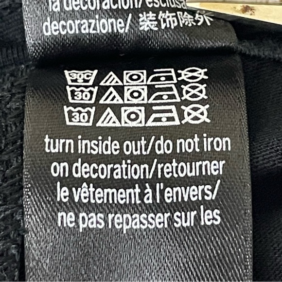 VICTORIA’S SECRET SPORT WOMEN’S BLACK TIE BACK ATHLETIC T-SHIRT SMALL - Picture 8 of 9